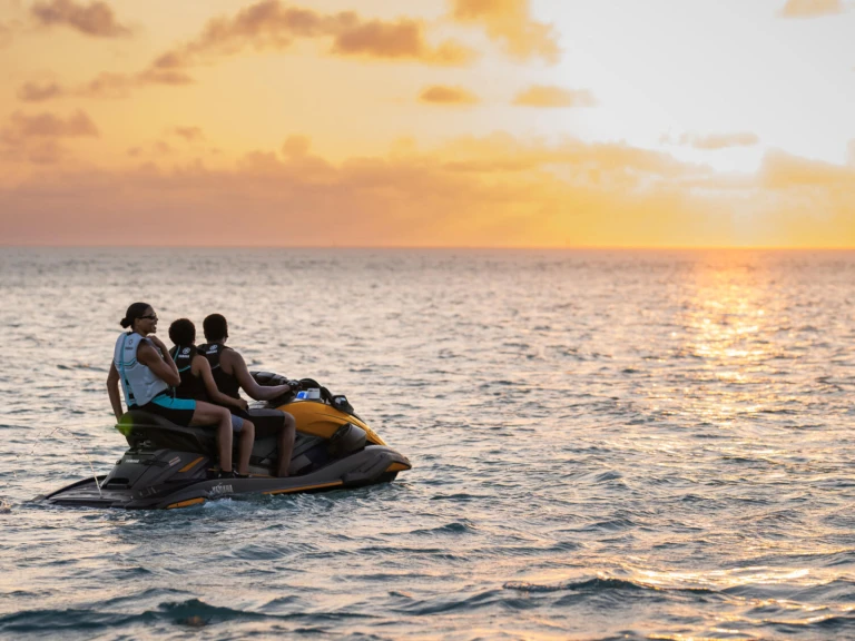 Alquiler de barcos San Antonio Port barato de Yamaha FX HO