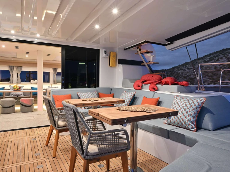 Alquiler de embarcaciones Lagoon Utopia enAtenas en Samboat