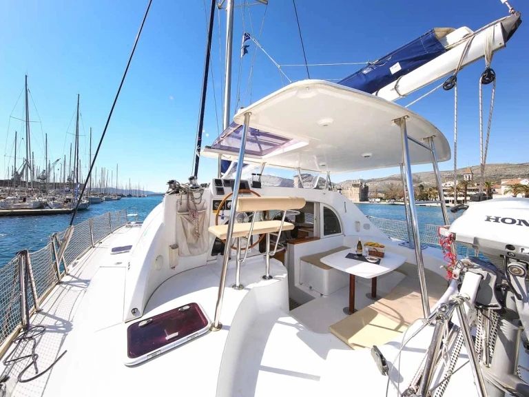 Alquiler de Lagoon Lagoon 380 S2 en Zadar