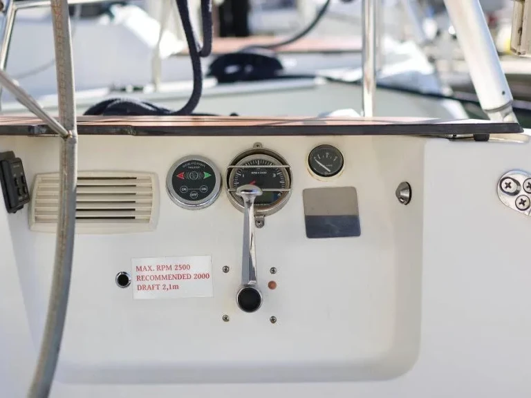 Alquiler de Velero, con o sin patrón Bavaria Punat