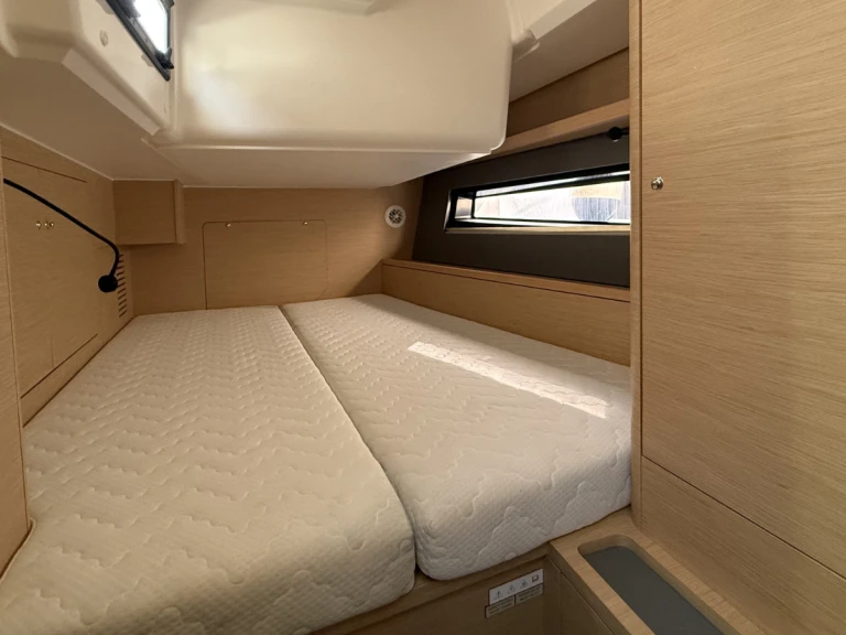 Alquiler de barcos Palermo barato de Dufour 41