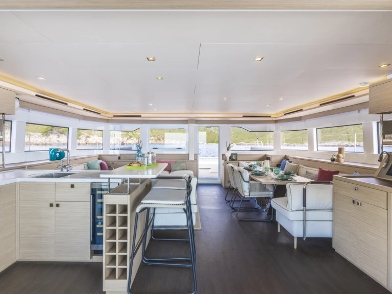 Alquiler de embarcaciones Lagoon Lagoon 60 enCapo d'Orlando en Samboat