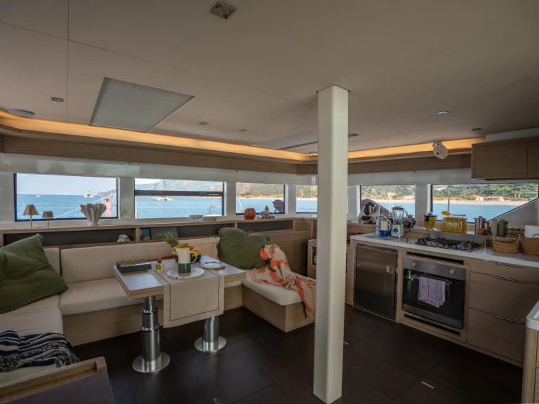 Alquiler de Lagoon Lagoon 55 en Castellammare del Golfo