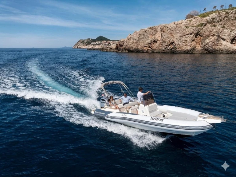 Alquiler de barcos Dubrovnik barato de Dynamic 790 pro