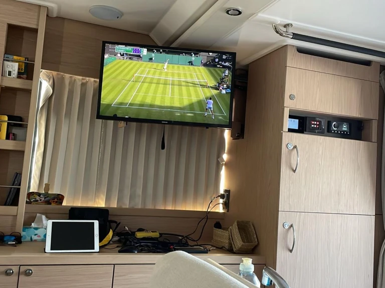 Alquiler de barcos Golfe-Juan barato de Swift Trawler 41 Fly