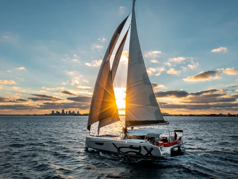 Alquiler Catamarán en San Foca - Excess Excess 14