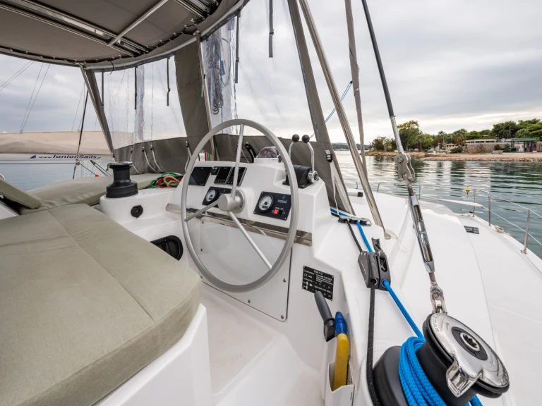 Alquiler Catamarán en Néa Péramos - Bali Bali 4.2