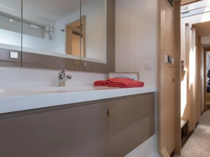 Fountaine Pajot Saona 47 de alquiler a Toúrlos