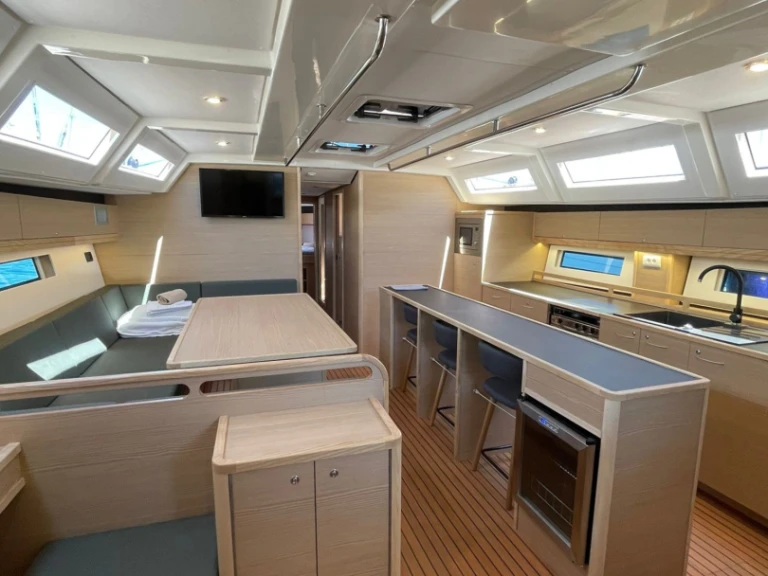 Alquiler de D&D Yacht D&D Kufner 54.2 en Trogir