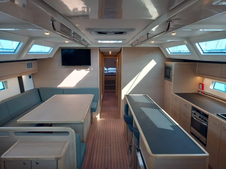 Alquiler de embarcaciones D&D Yacht D&D Kufner 56 - 5 cab enTrogir en Samboat