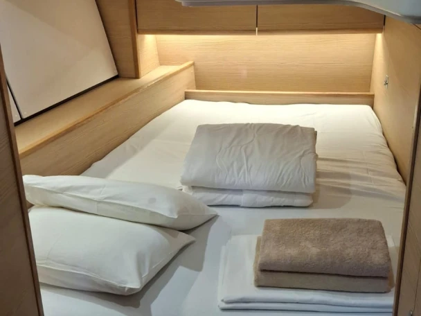 Velero para alquilar Trogir al mejor precio