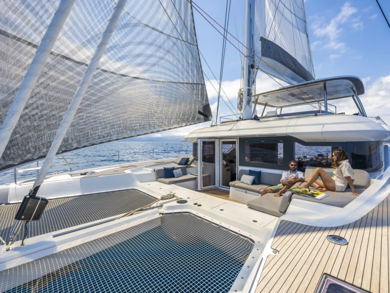 Lagoon Lagoon 60 de alquiler a Castellammare del Golfo