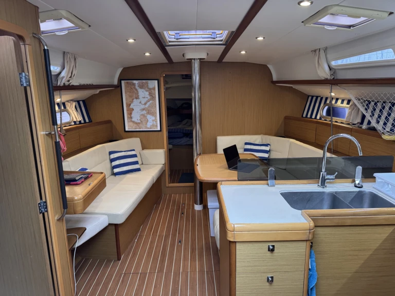 Jeanneau Sun Odyssey 42i de alquiler a Ibiza (Ciudad)