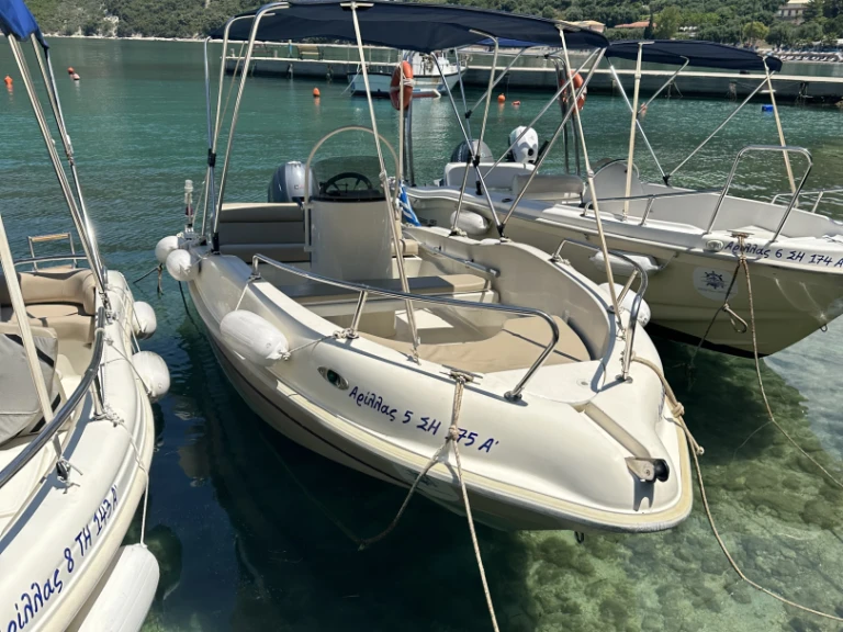 Alquiler de embarcaciones Nireus Nireus 465 enAríllas en Samboat