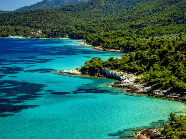 Dromor Commander 40 de alquiler a Kavála