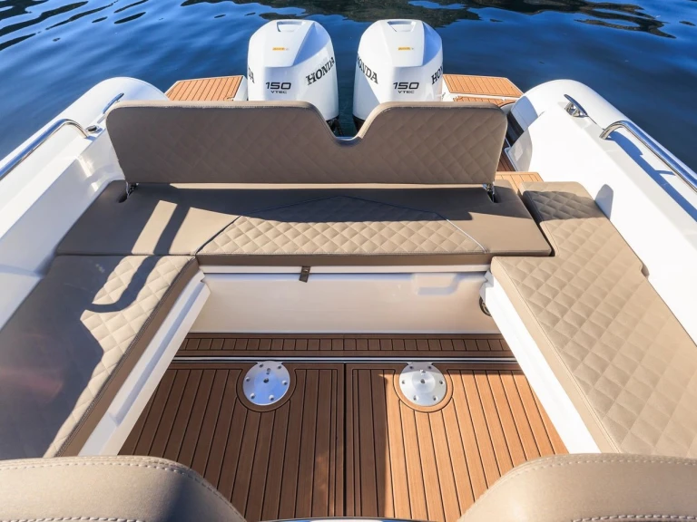 Neumática para alquilar Ajaccio al mejor precio