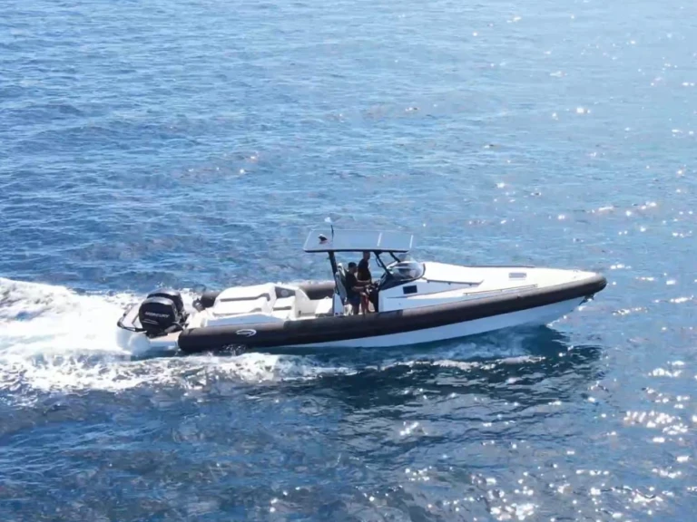 Seafighter Cabin 36 de alquiler a Chárakas