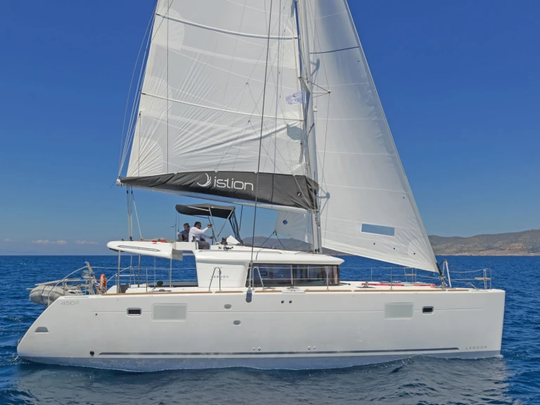 Alquiler de Lagoon Lagoon 450 F en Rhodes (Ciudad)