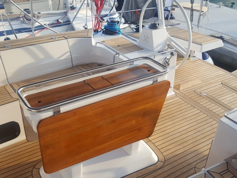 Velero para alquilar Biograd na Moru al mejor precio