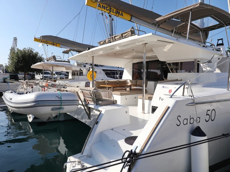 Fountaine Pajot Saba 50 de alquiler a Rogoznica