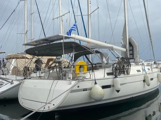 Bavaria Cruiser 50 de alquiler a Lefkáda