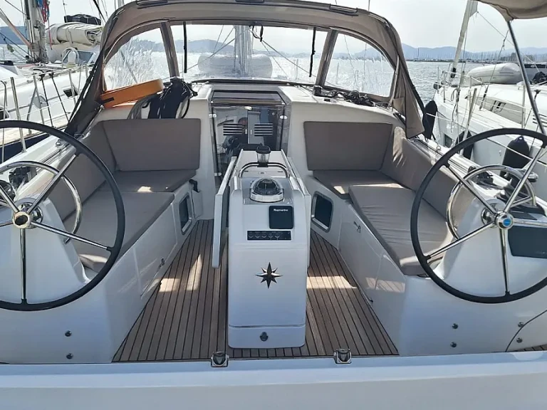Alquiler Palero - Jeanneau Sun Odyssey 410 en SamBoat