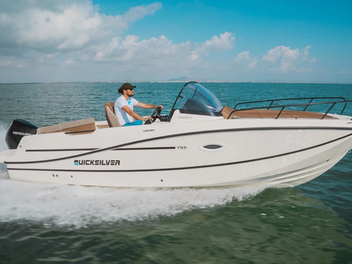 Alquiler Lancha en Trogir - Quicksilver Quicksilver Activ 755 Sundeck