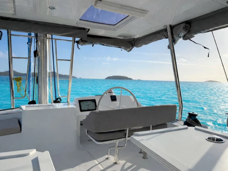 Bali Bali 5.4 de alquiler a Road Town