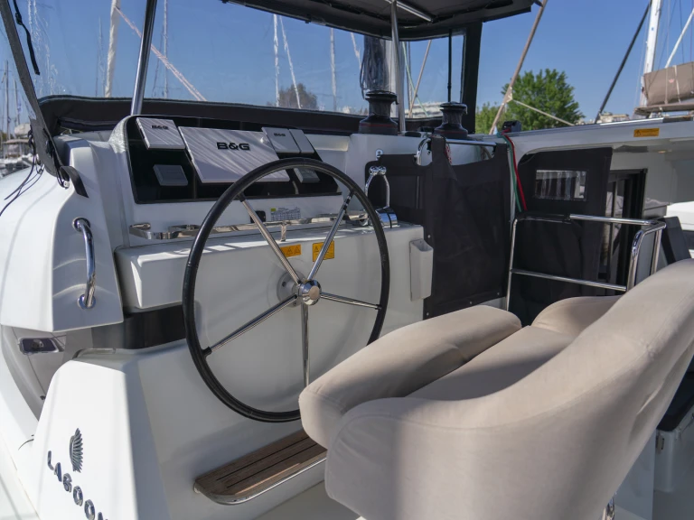 Alquiler Álimos - Lagoon Lagoon 42 en SamBoat