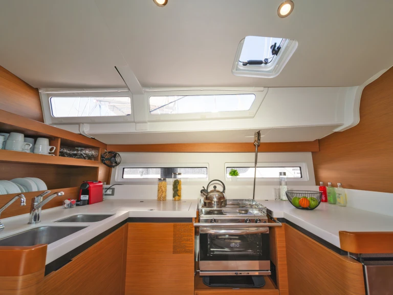 Alquiler Velero en Álimos - Jeanneau Sun Odyssey 490