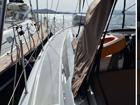 Alquiler de embarcaciones Jeanneau Sun Odyssey 410 enPalero en Samboat
