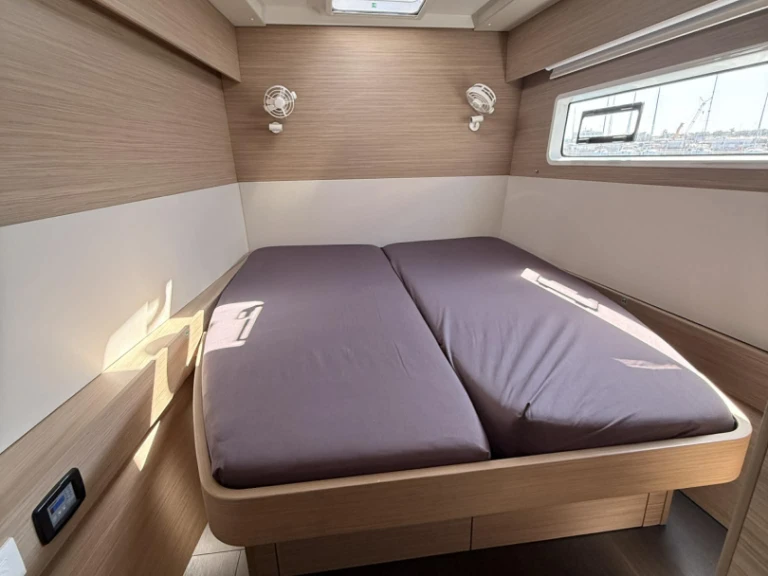 Alquiler Catamarán Lagoon con o sin  título de navegación