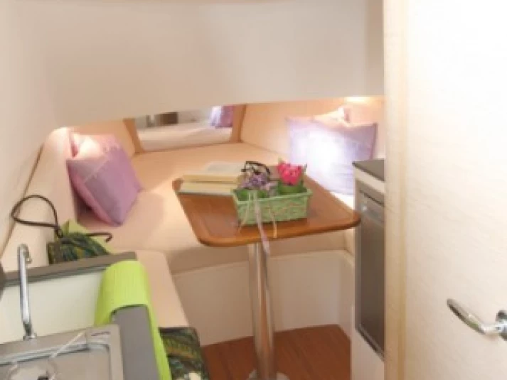 Alquiler de Neumática, con o sin patrón Capelli Trapani