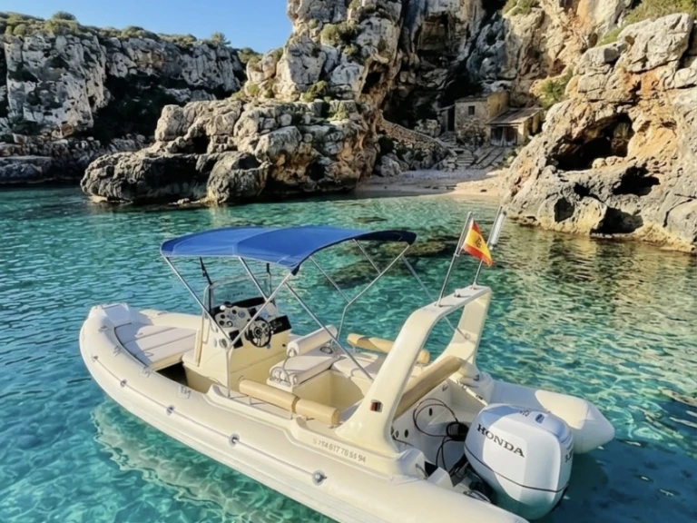 Alquiler Neumática en Cala d'Or - Astec vdpro600
