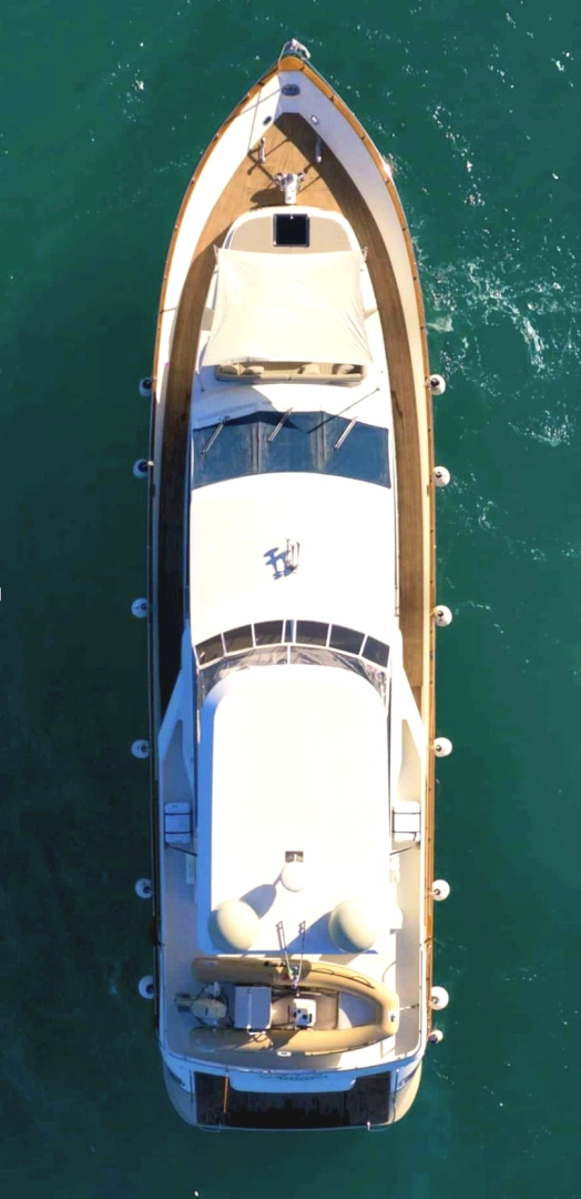 Alquiler de Versilcraft Falcon80 en Amalfi Coast