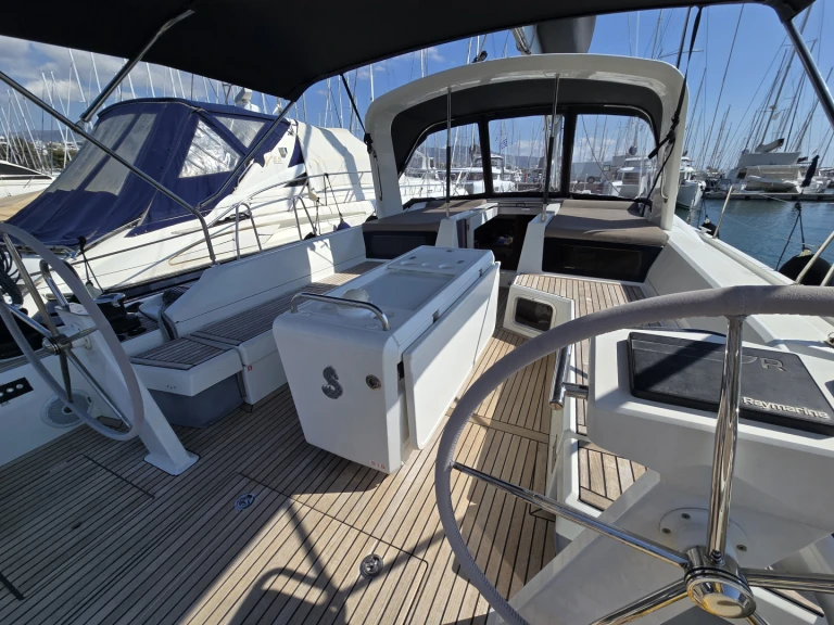 Alquiler Velero en Álimos - Bénéteau Oceanis 51.1