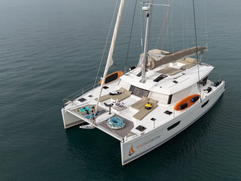 Alquiler de Catamarán, con o sin patrón Fountaine Pajot Trogir