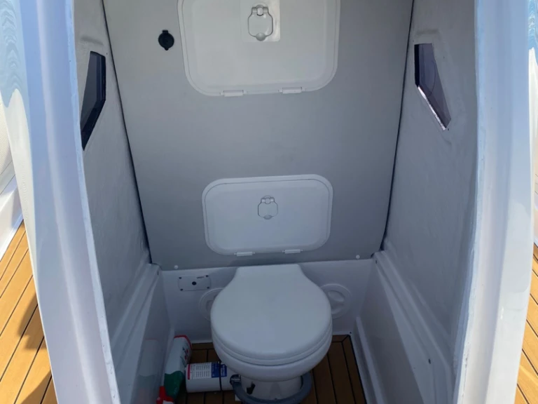 Alquiler de embarcaciones Original 8.20 enPorto Rotondo en Samboat