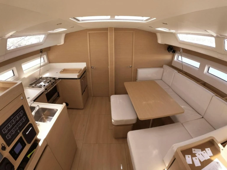 Alquiler Olbia - Jeanneau Sun Odyssey 490 en SamBoat