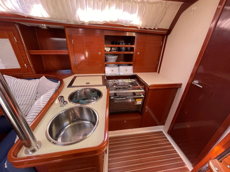 Alquiler Velero en Genova - Hanse Hanse 411