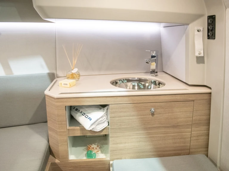 Alquiler Lancha Saxdor con o sin  título de navegación