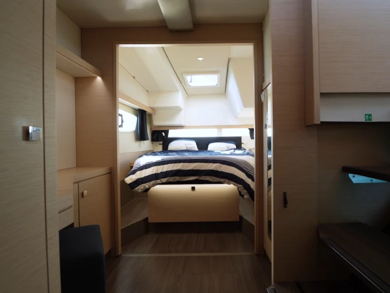 Fountaine Pajot Lucia 40 de alquiler a Rangiroa