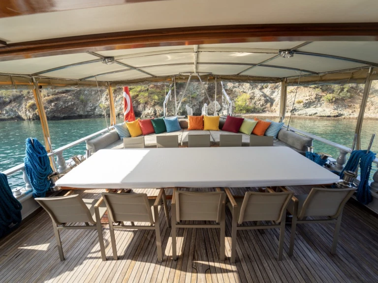 Alquiler de barcos Fethiye barato de Gulet Prenses Lila