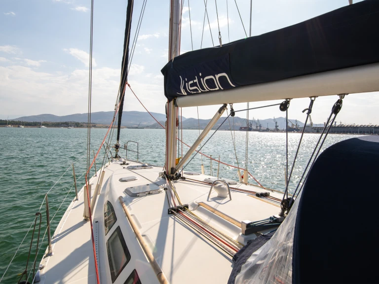 Alquiler de embarcaciones Jeanneau Sun Odyssey 43 enDeme of Volos en Samboat