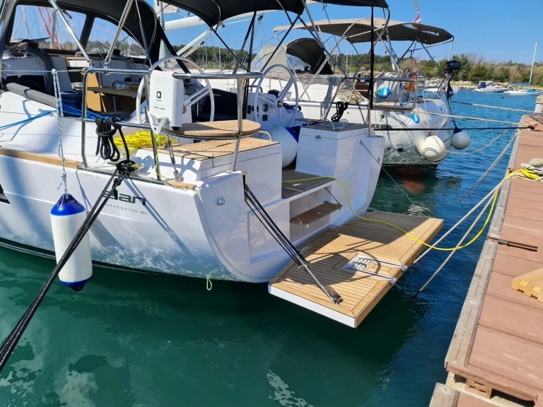 Elan Impression 45.1 de alquiler a Trogir