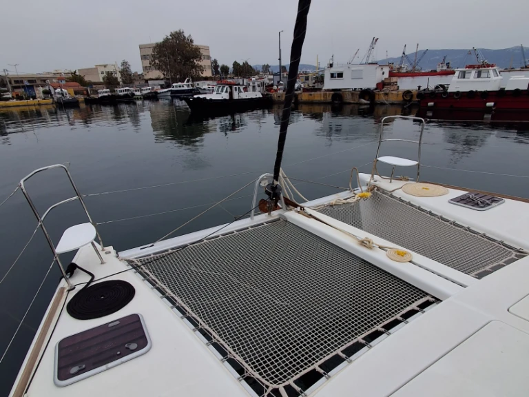 Alquiler de embarcaciones Lagoon 410 enParos Port en Samboat