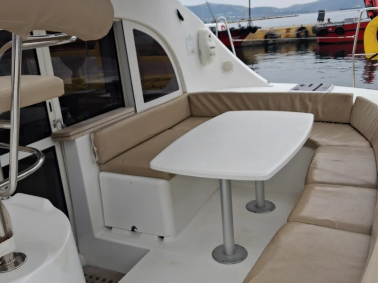 Alquiler de Catamarán, con o sin patrón Lagoon Paros Port