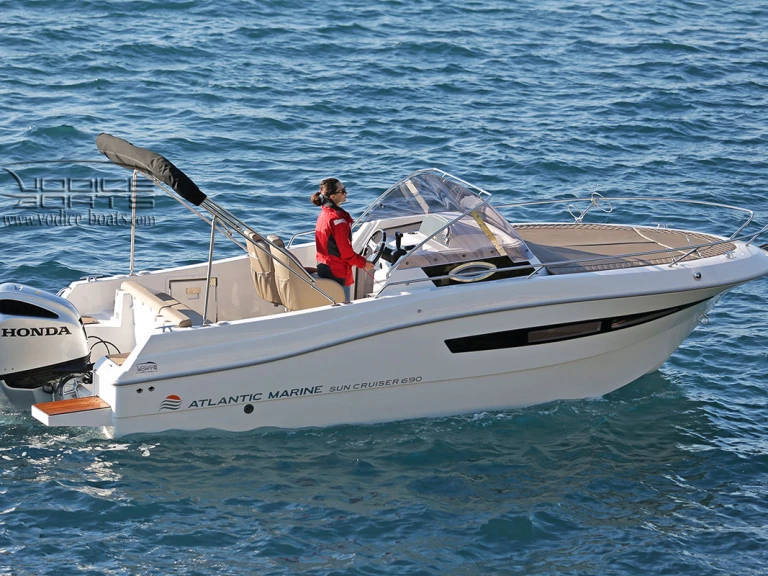 Alquiler Lancha en Šibenik - Atlantic 690 sun cruiser