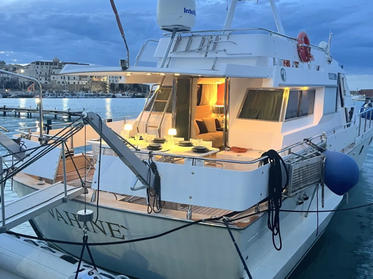 Alquiler de Ghibli Ghibli 19 en Porto Termoli