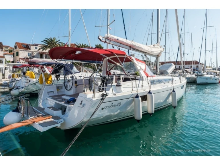 Alquiler de Bénéteau Oceanis 48 en Cagliari
